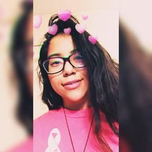 Meet your Posher, Emilce